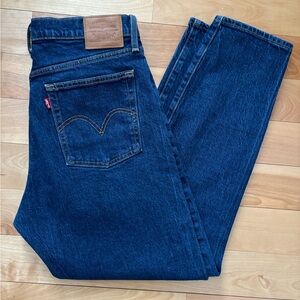 Levi's wedgie Jeans